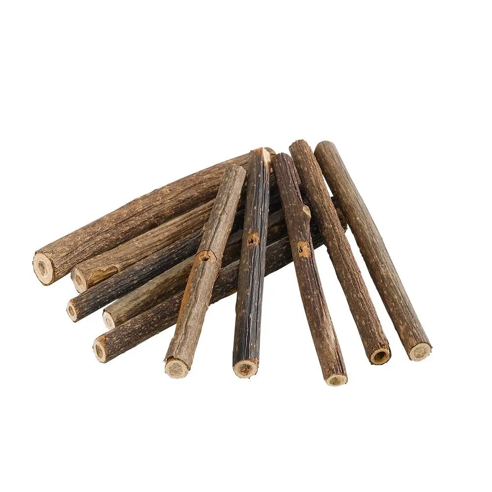 Juguete de Madera para Roedores FERPLAST 10cm - Diversión Natural